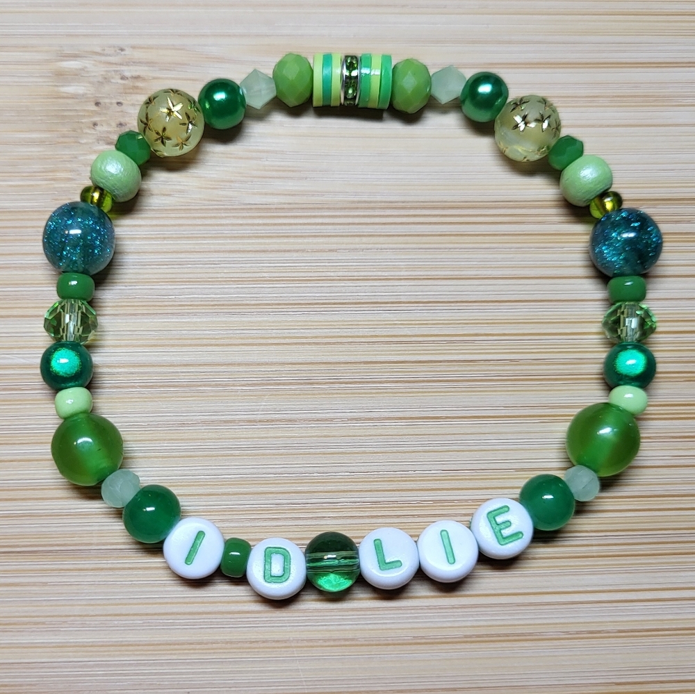 I'd Lie- Taylor Swift Friendship Bracelet, Size 8"